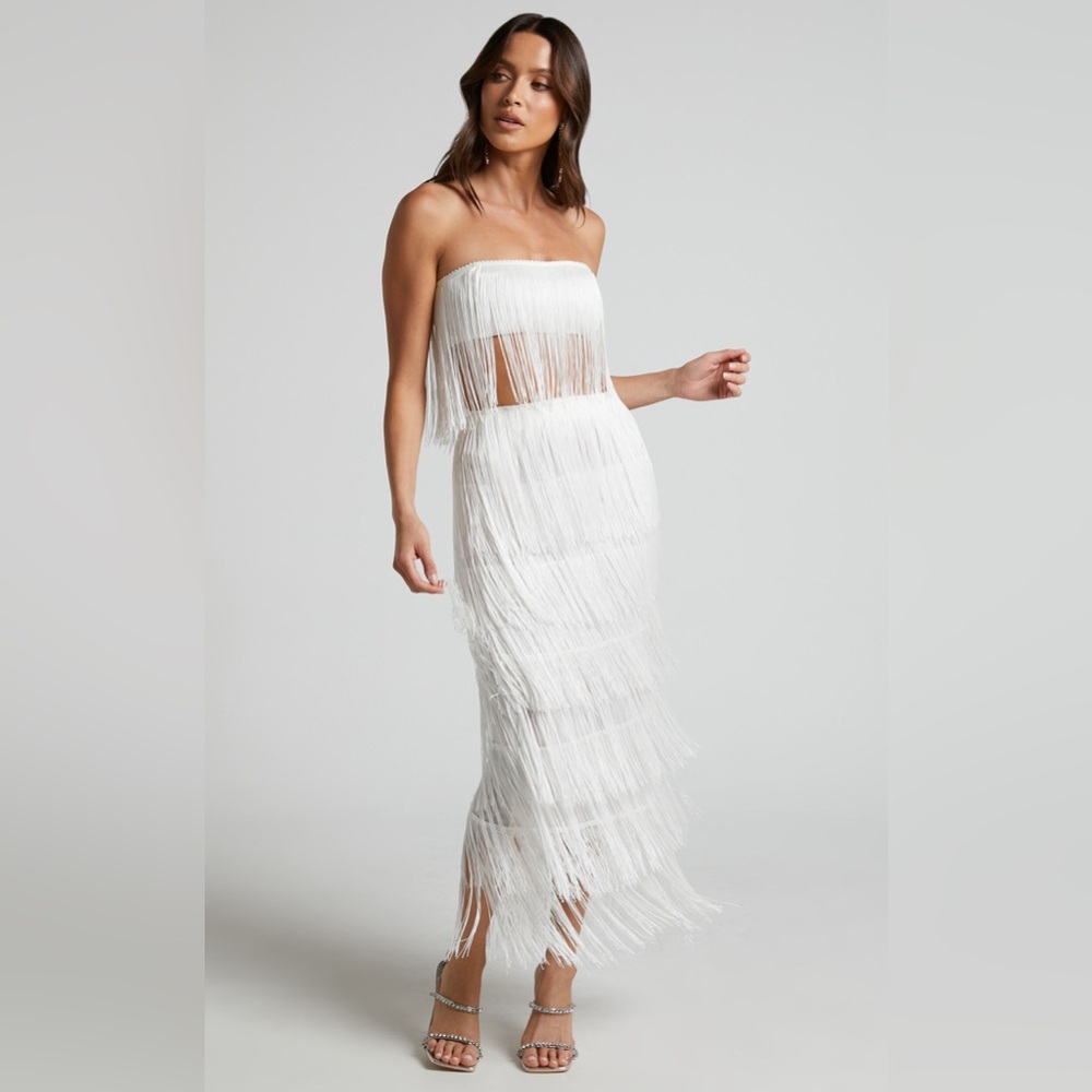 AMALEE TWO PIECE SET - FRINGE STRAPLESS CROP TOP AND MIDI SKIRT SET IN WHITE